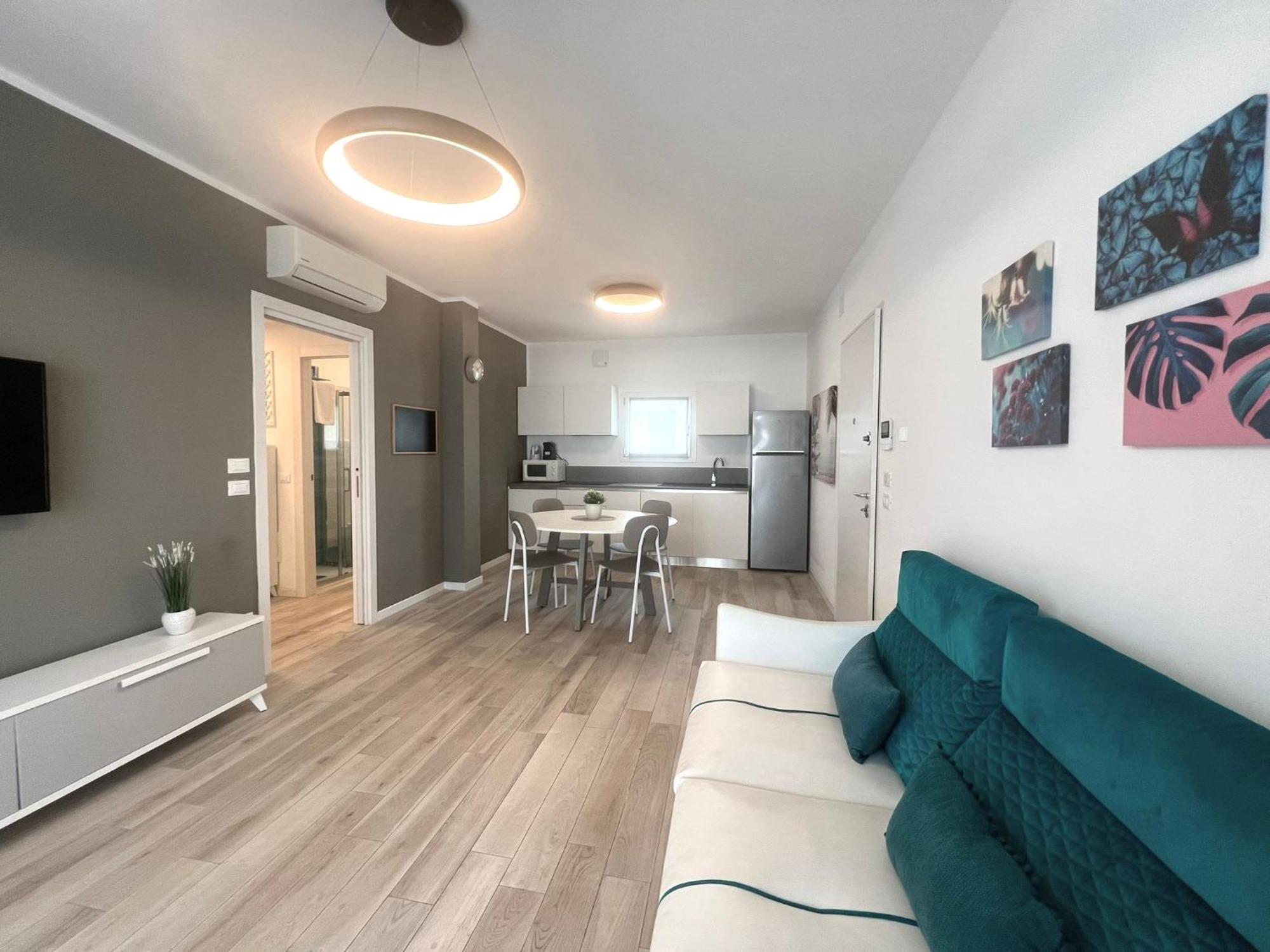 Sun Beach Residence Con Piscina - Piazza Brescia - Adria Holiday Jesolo - Family Apartments Zimmer foto